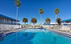 Days Inn By Wyndham Titusville Kennedy Space Center